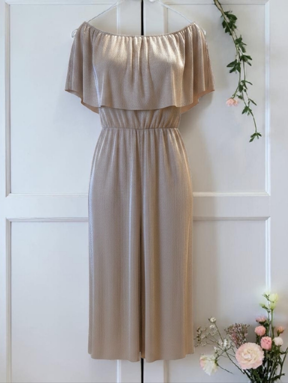 Everly Gold Metallic Ribbed Jumpsuit Romper Crop Culotte Wide Leg